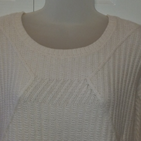 Bar III wool blend sweater - Picture 4 of 8